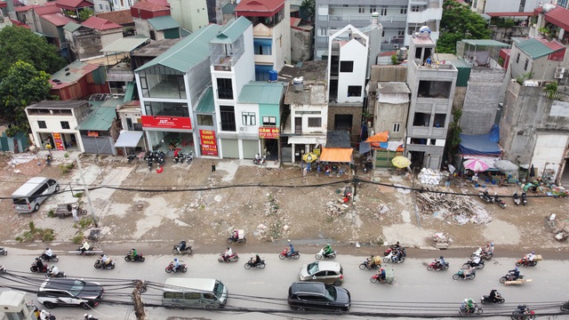 ha-noi-duong-vanh-dai-2-mo-rong-gia-dat-mat-pho-leo-thang-tung-ngay-4-1600125759208 (1).jpg